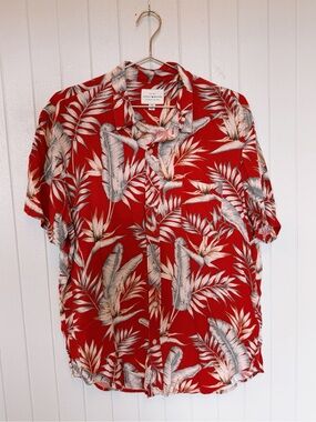 Lucky Brand Red Tropical Short Sleeve Button-Up Shirt